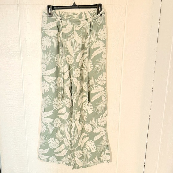 Floral wide leg pants 10 - Picture 2 of 8